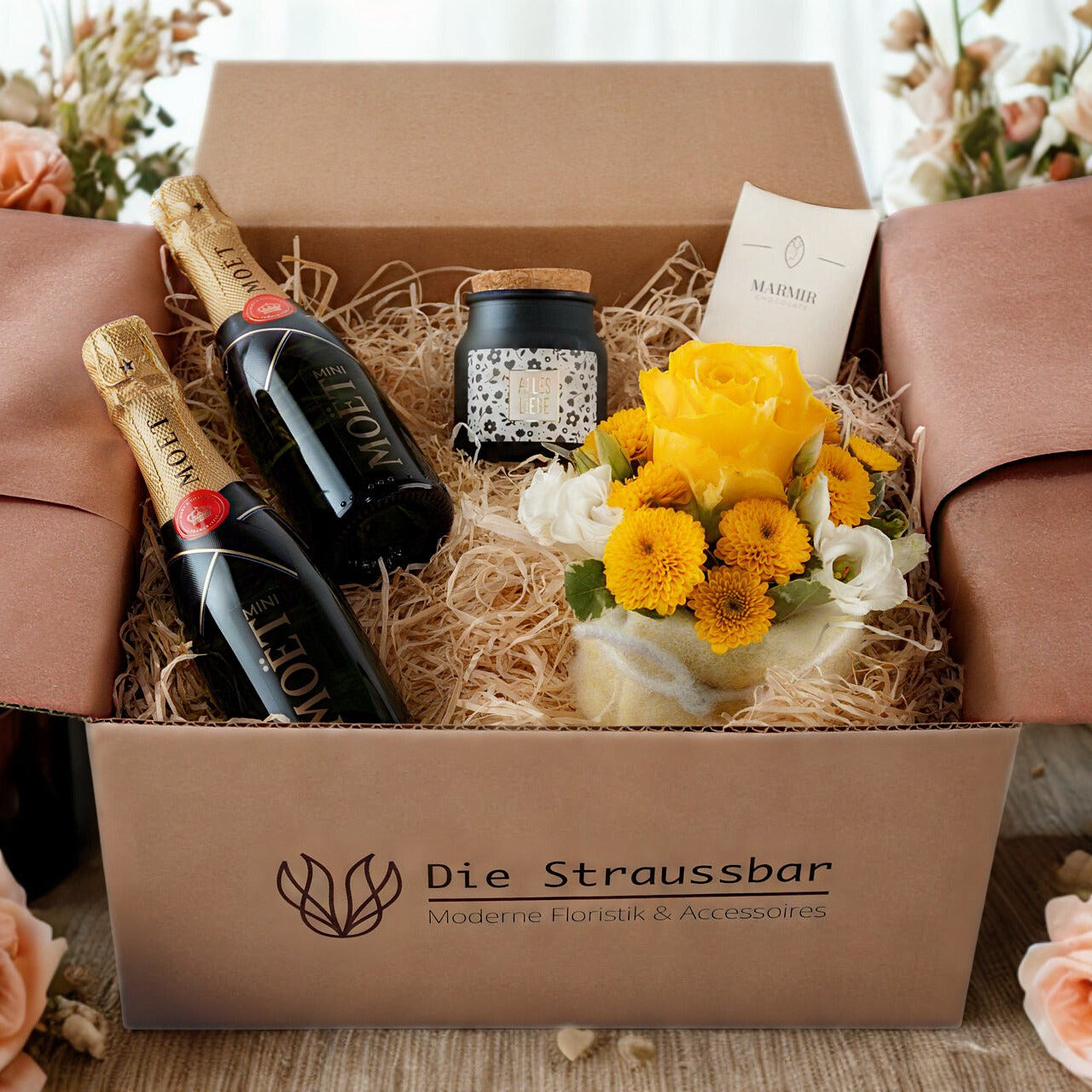 Die Sraussbox - Geschenkbox zum 50 Geburtstag - geöffnete Box mit enthaltenen Produkten