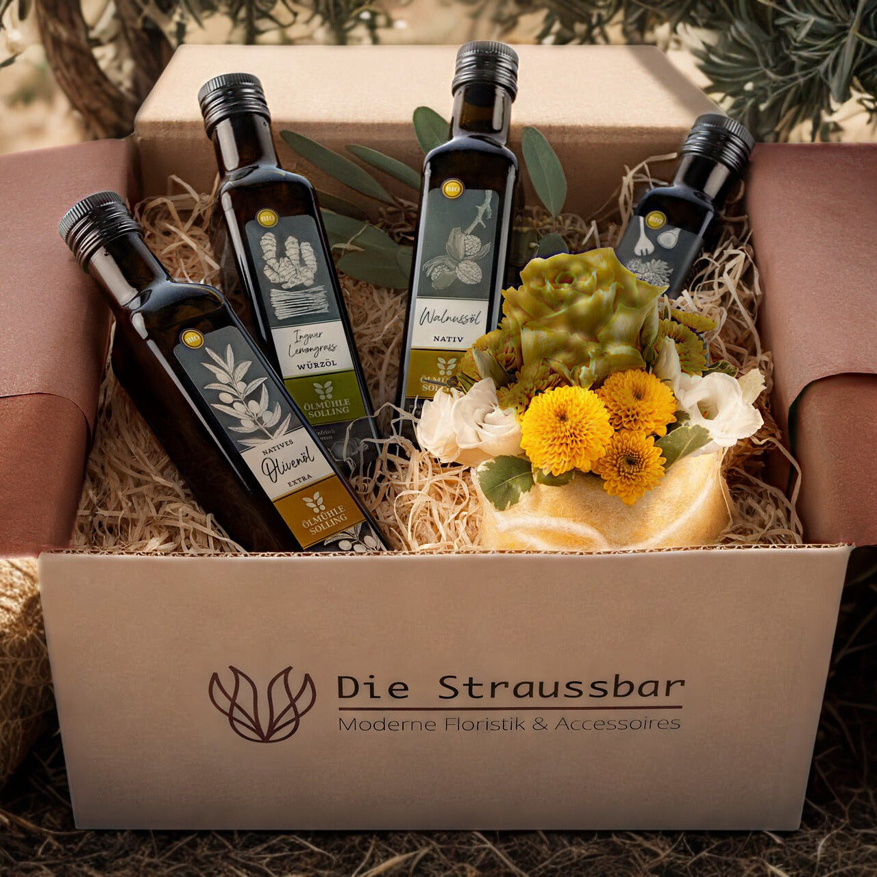 Die Straussbox - Gourmet-Öl Box - geöffnete Box mit enthaltenen Produkten