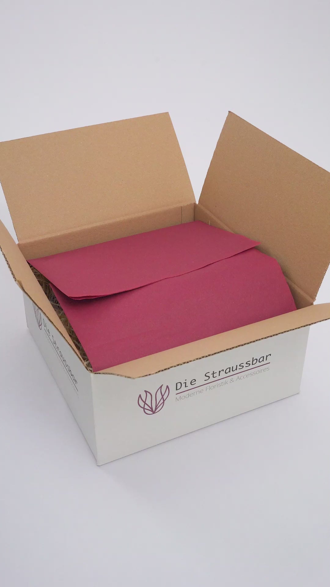 Video laden: Happy Birthday Box – Women’s Edition